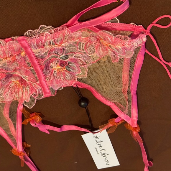FOR LOVE AND LEMONS HIBISCUS EMBROIDERED GARTER BELT - Picture 7 of 7